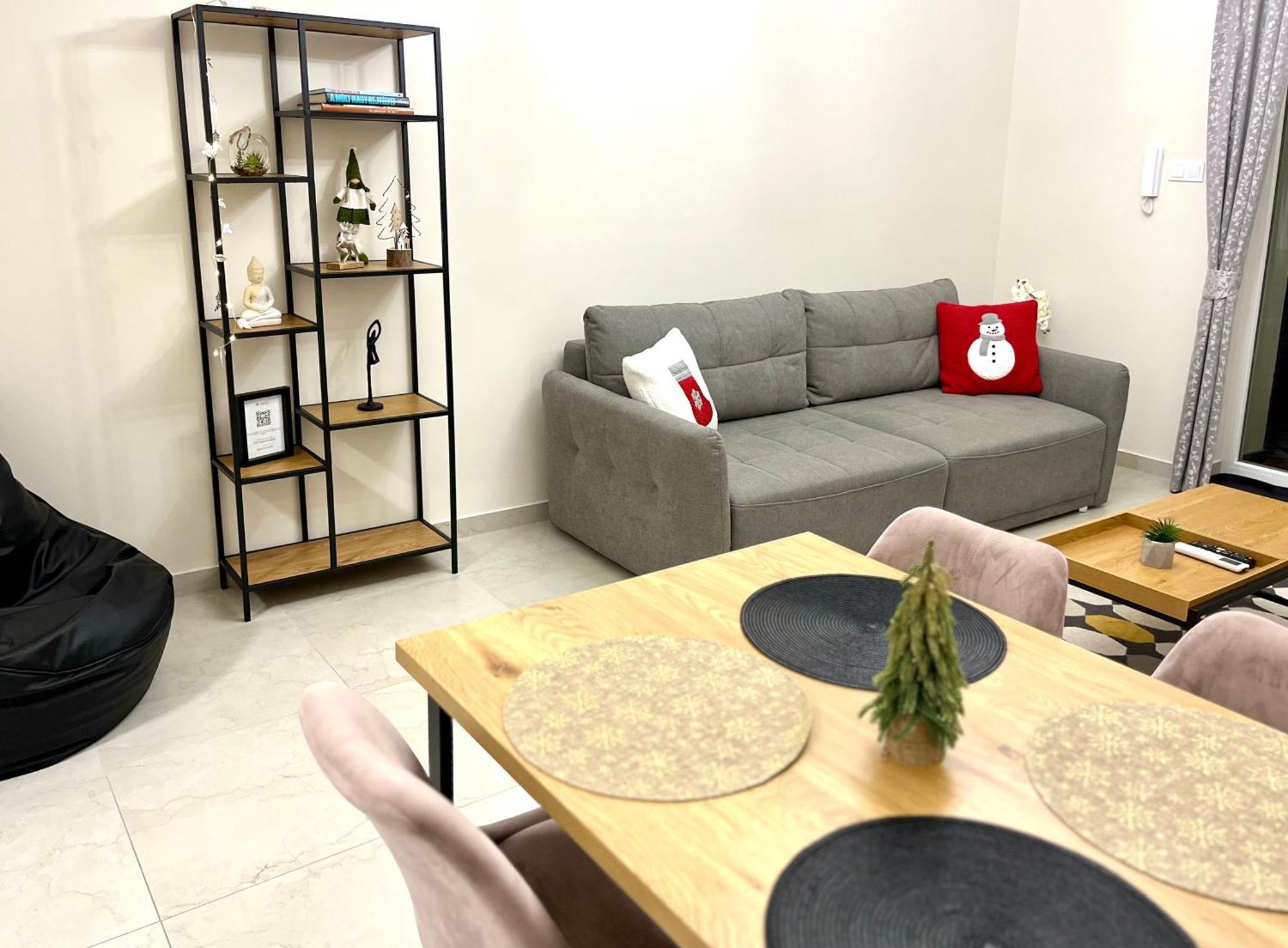 Voeroesmarty Apartmanhaz *