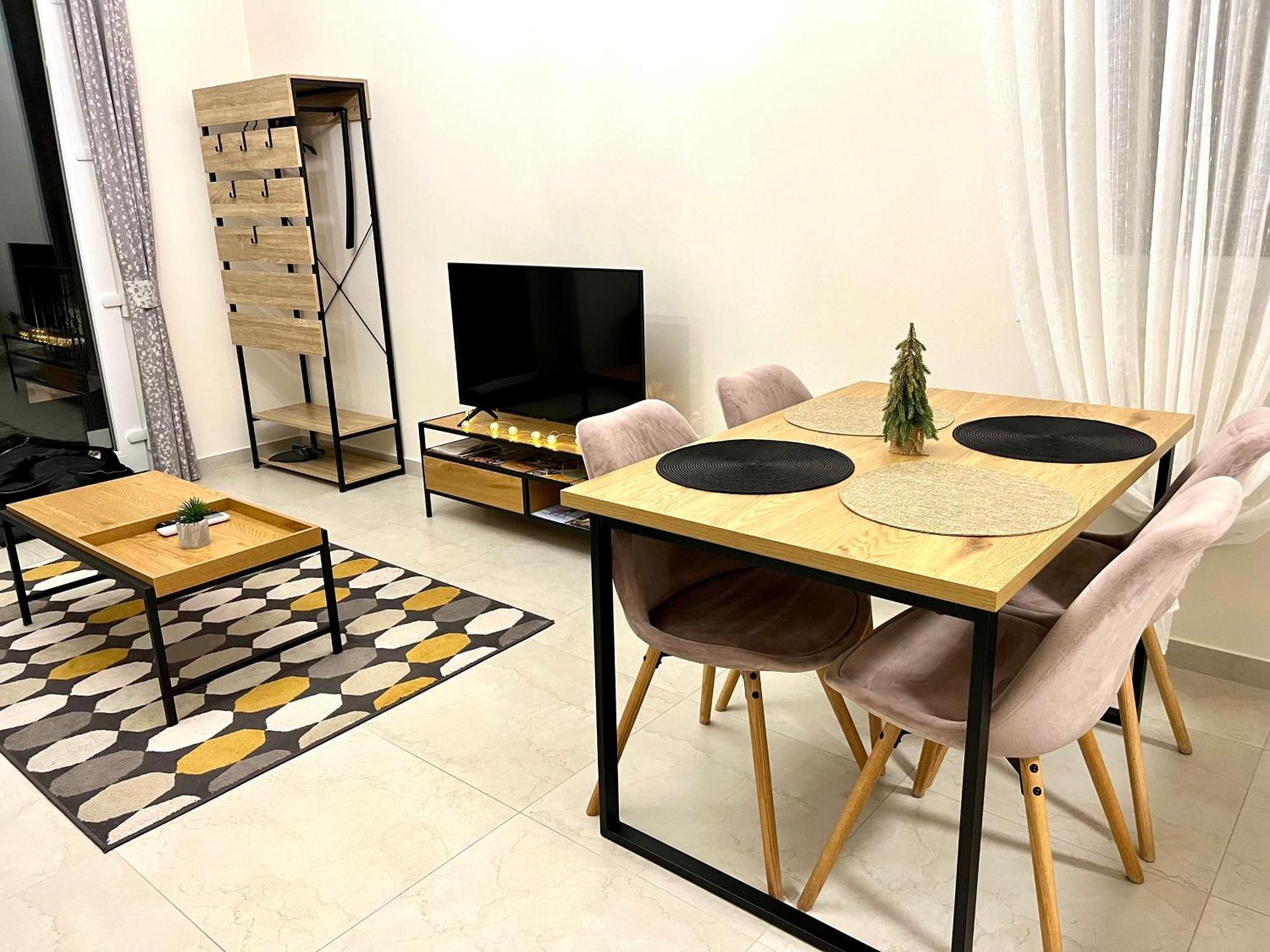 Voeroesmarty Apartmanhaz